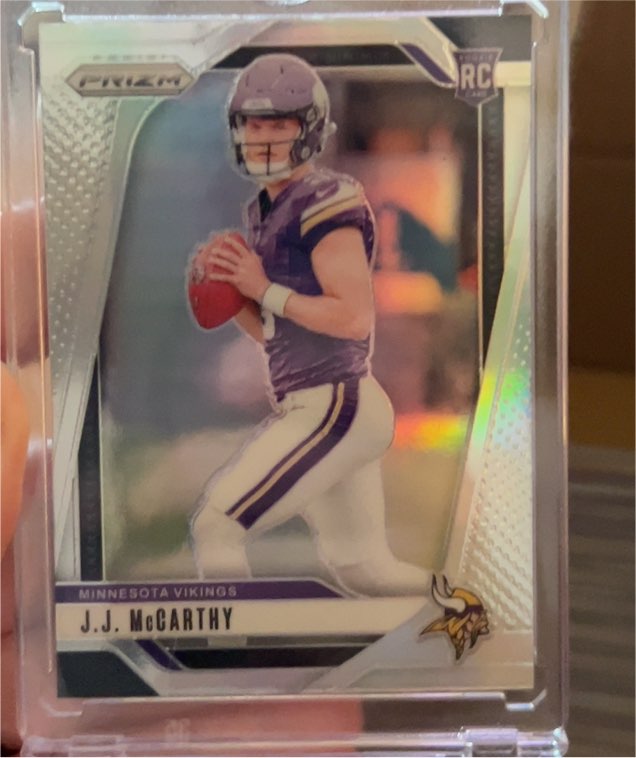 2024 Panini Prizm #400 J.J. McCarthy — front