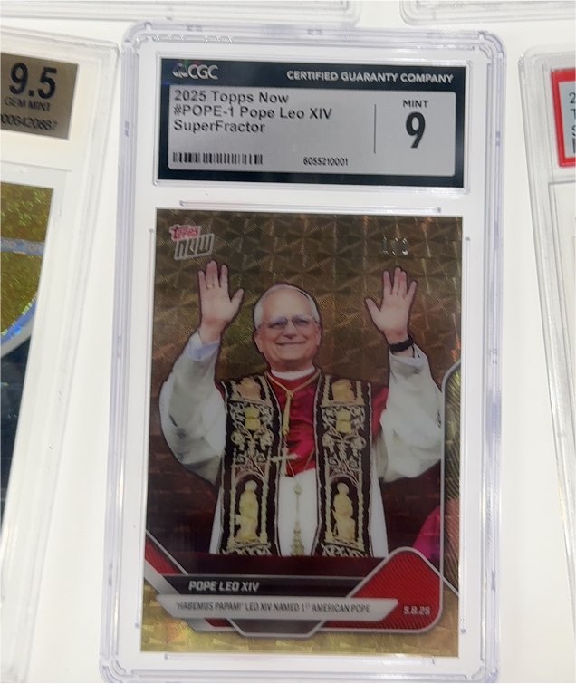 2025 Topps Now #POPE-1 Pope Leo XIV — front