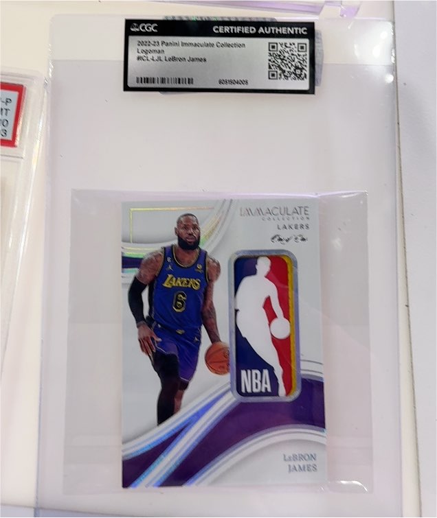 2022-23 Panini Immaculate Collection Logoman LeBron James — front