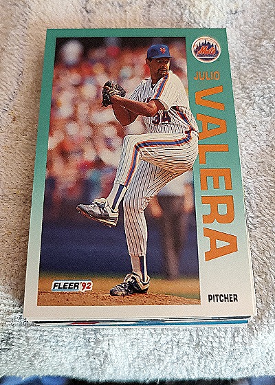 1992 Fleer #517 Julio Valera — front