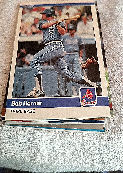 1984 Fleer #5 Bob Horner — front