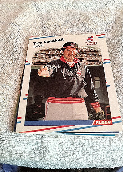 1988 Fleer #604 Tom Candiotti — front