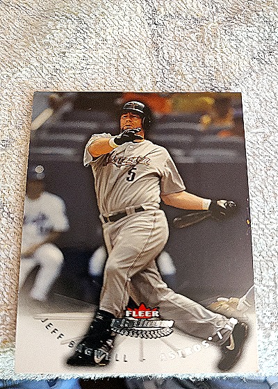2005 Fleer #81 Jeff Bagwell — front
