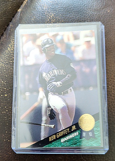 1993 Leaf #319 Ken Griffey Jr. Seattle Mariners — front