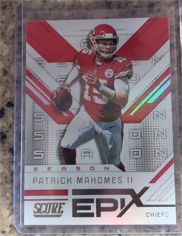 2019 Panini Score Epix Season #ES-3 Patrick Mahomes II — front