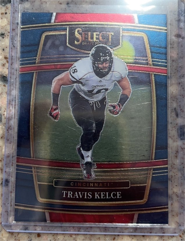 2022 Panini Select Draft Picks #30 Travis Kelce — front