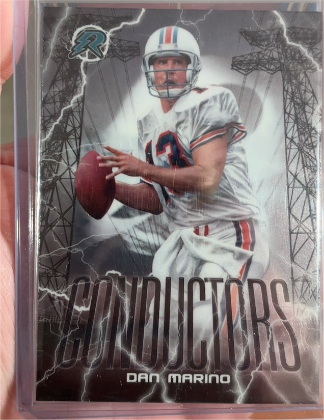 2024 Topps Resurgence #C-17 Dan Marino Conductors — front