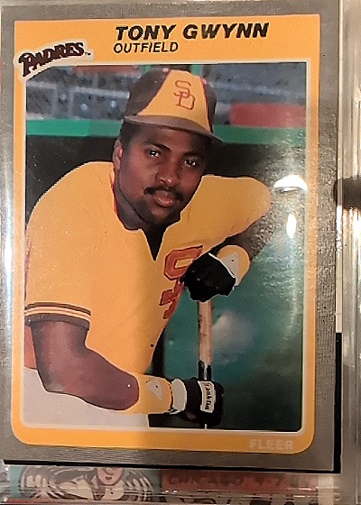 1985 Fleer #34 Tony Gwynn — front