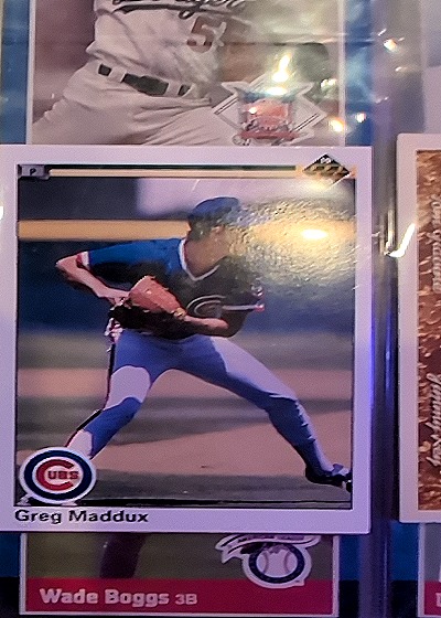 1990 Upper Deck #213 Greg Maddux — front