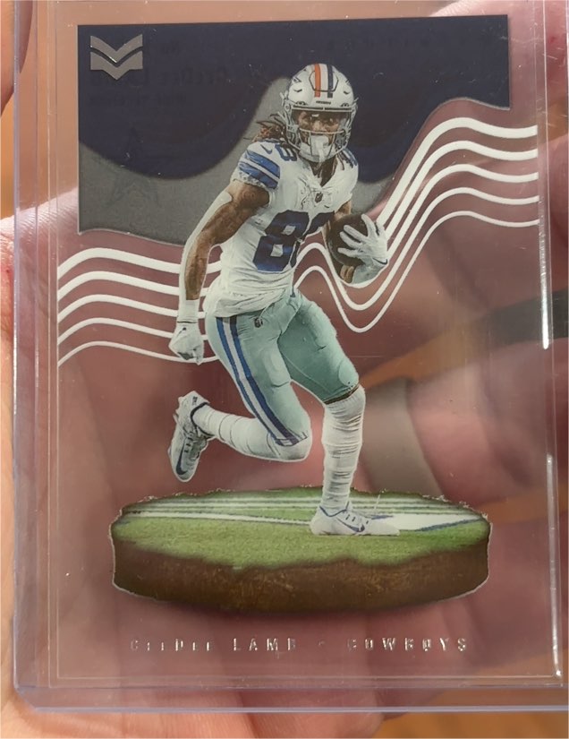 2022 Panini Chronicles Magnitude #MAG-19 CeeDee Lamb — front