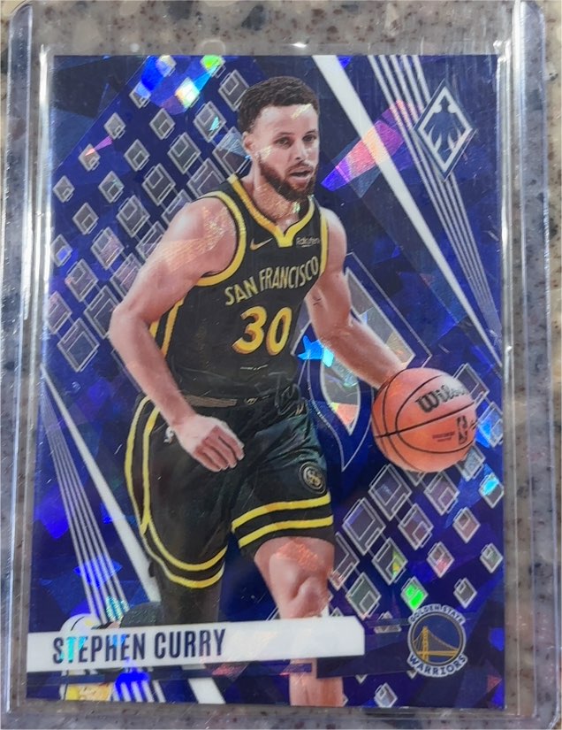2023-24 Panini Phoenix #174 Stephen Curry — front