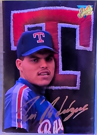 1993 Leaf Studio #133 Ivan Rodriguez — front
