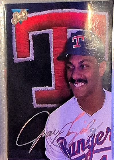 1993 Leaf Studio #160 Juan Gonzalez — front