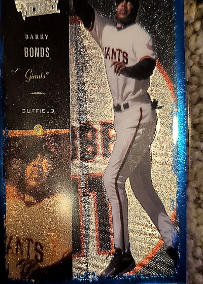 2000 Upper Deck Ultimate Victory #68 Barry Bonds — front