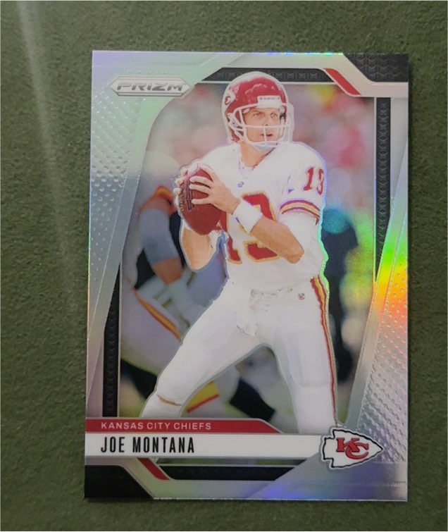 2024 Panini Prizm #147 Joe Montana — front
