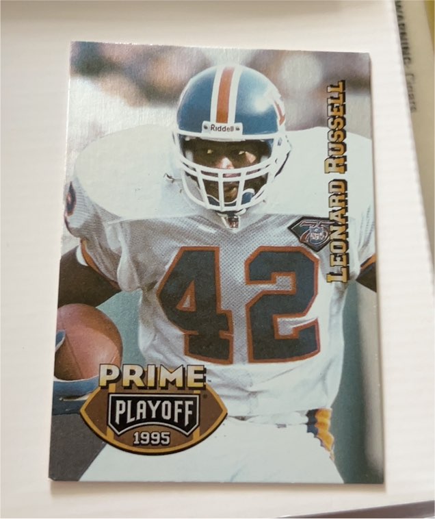 1995 Playoff Prime #Leonard Russell — front