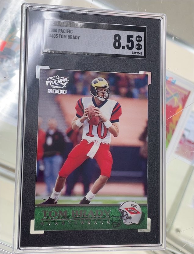2000 Pacific #403 Tom Brady Rookie Card — front