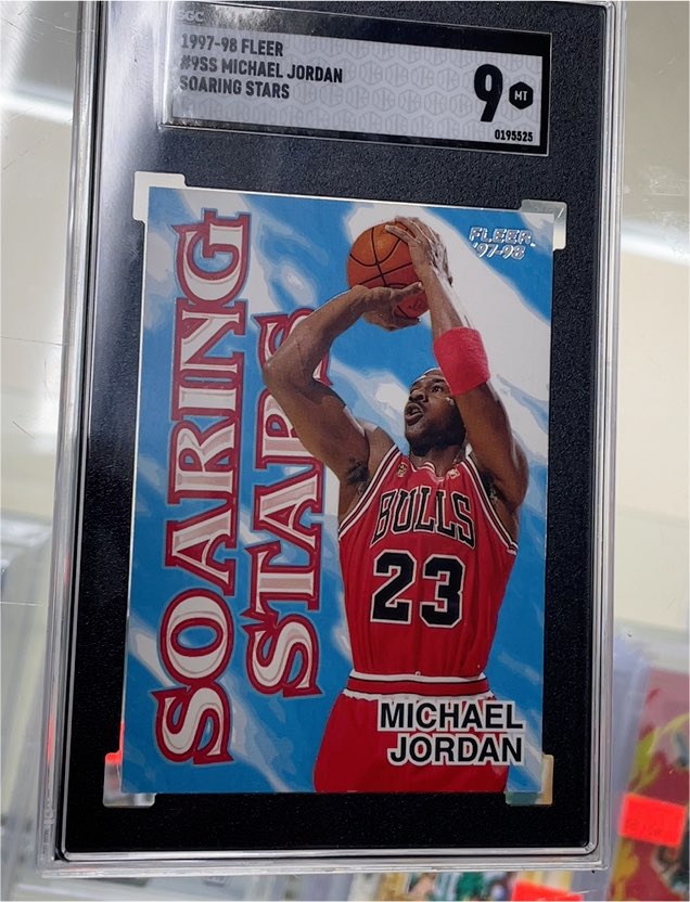 1997-98 Fleer #9SS Michael Jordan Soaring Stars — front