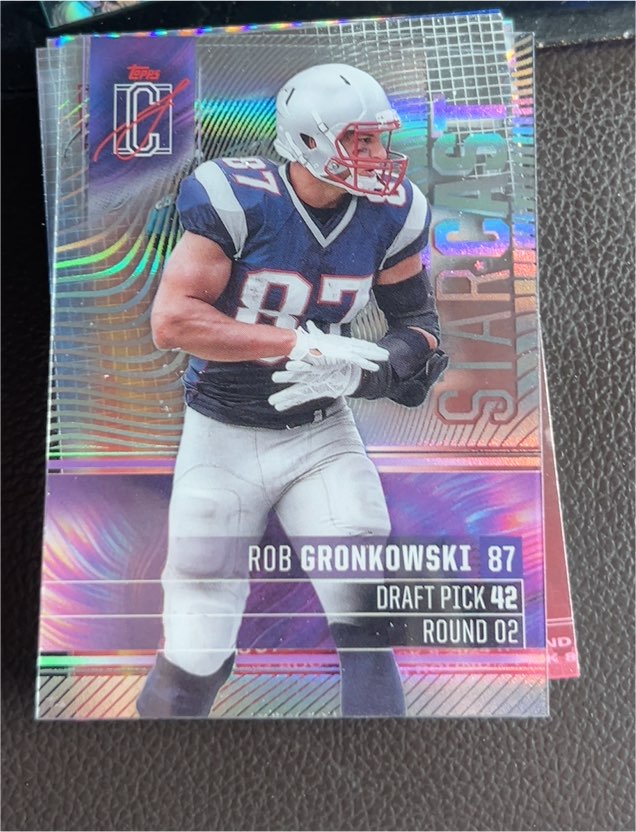 2024 Topps Signature Class Starcast #SC-17 Rob Gronkowski — front