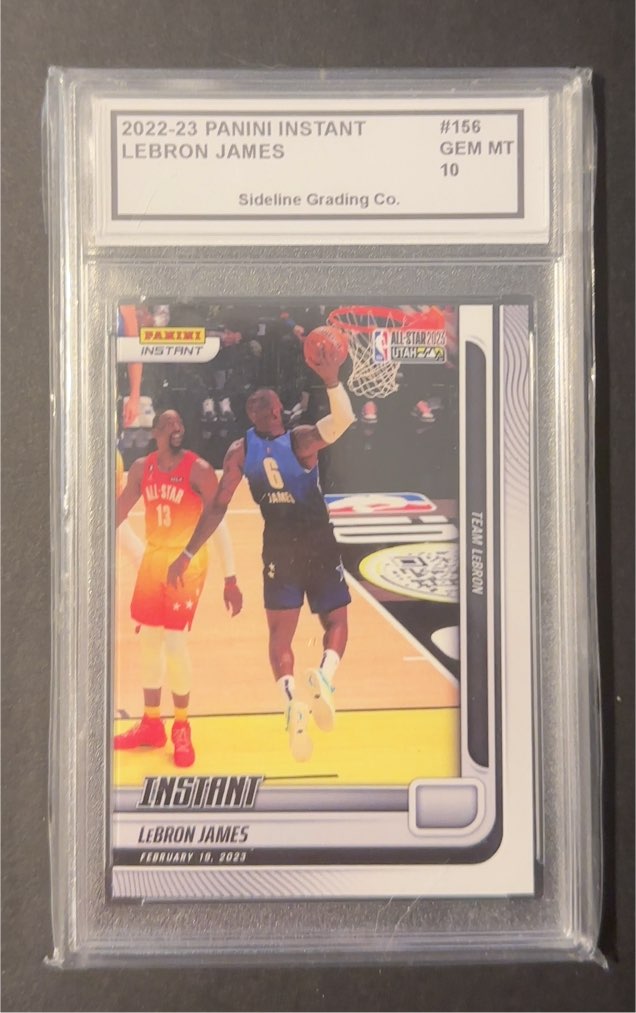 2022-23 Panini Instant #156 LeBron James — front
