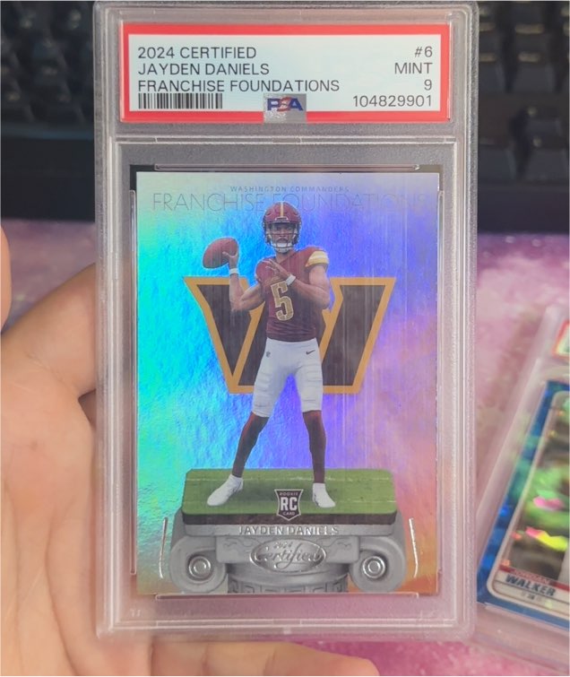 2024 Panini Certified #6 Jayden Daniels Franchise Foundations — front