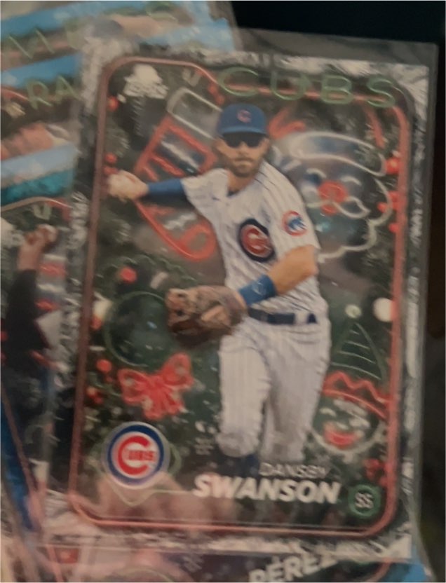 2024 Topps Holiday #H125 Dansby Swanson — front