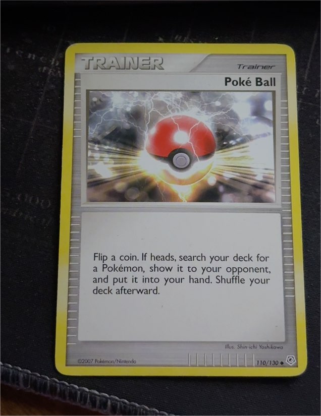 2007 Pokémon Diamond & Pearl #110 Poké Ball — front