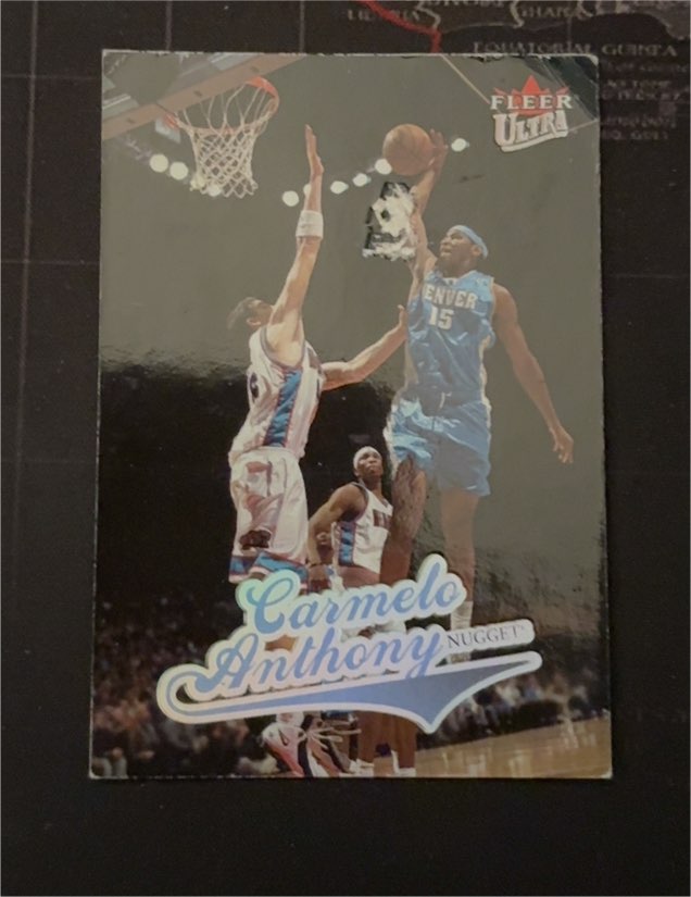 2004-05 Fleer Ultra #121 Carmelo Anthony — front