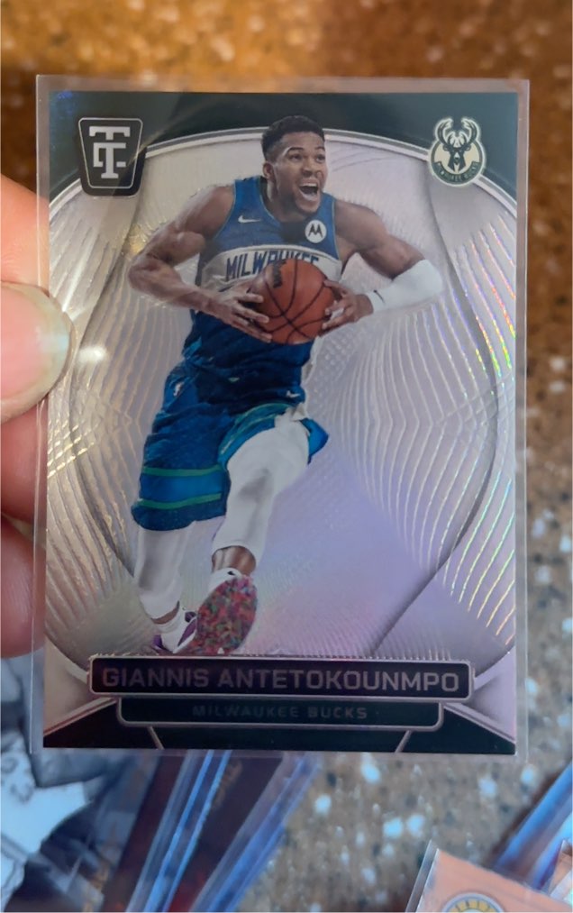 2024-25 Panini Totally Certified #3 Giannis Antetokounmpo — front