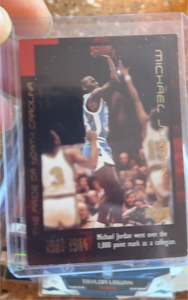 1999 Upper Deck The Pride of North Carolina #7 Michael Jordan — front