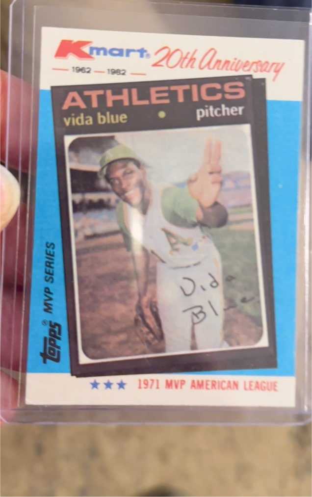 1982 Topps Kmart 20th Anniversary #19 Vida Blue — front