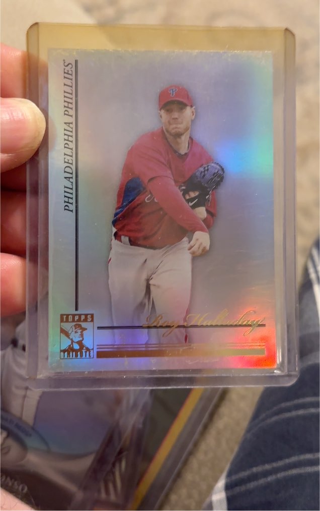 2010 Topps Tribute Roy Halladay — front