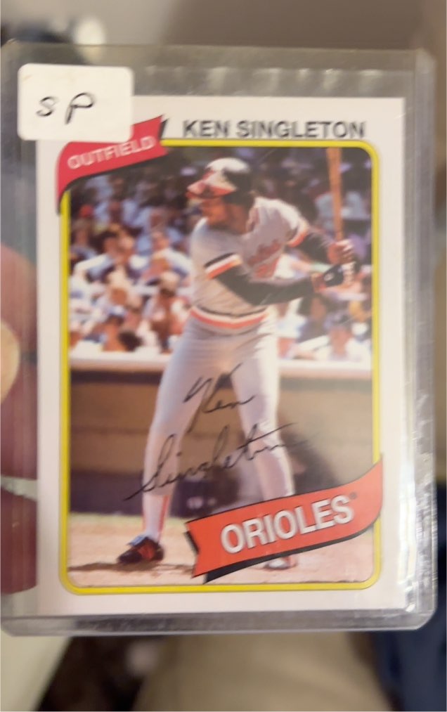 1980 Topps #102 Ken Singleton — front