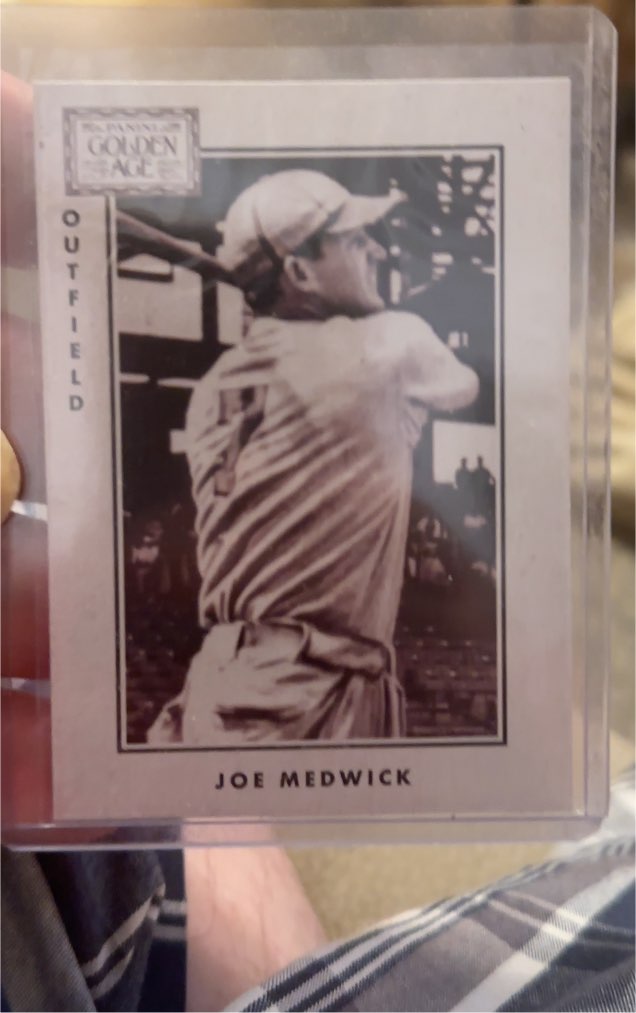2014 Panini Golden Age #4 Joe Medwick — front