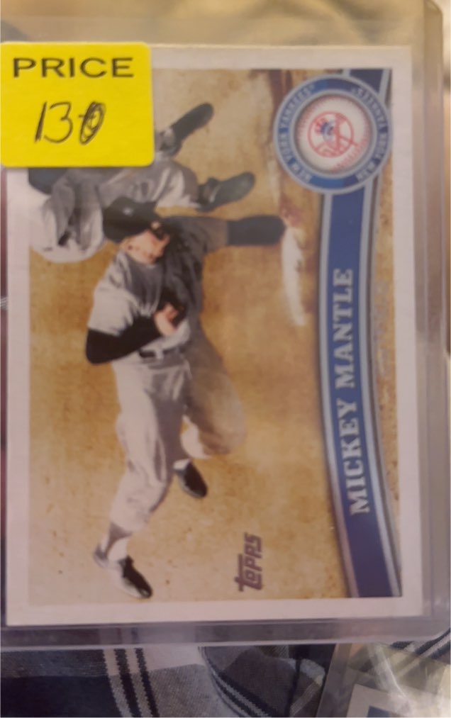 2011 Topps Opening Day Baseball #7 Mickey Mantle — front