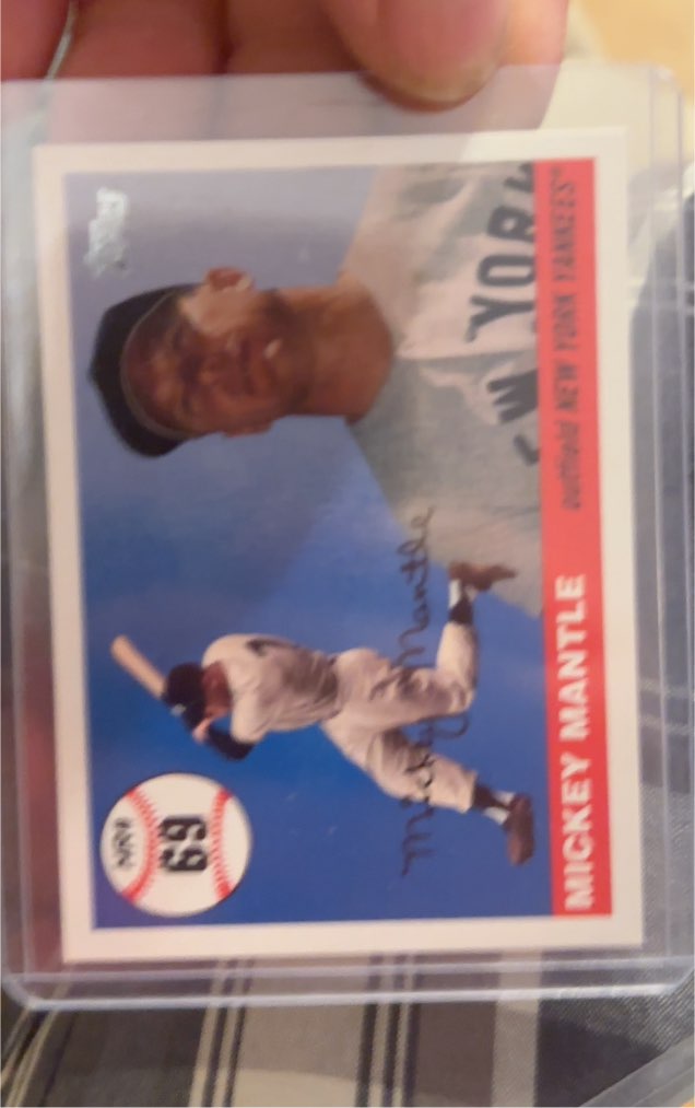 2006 Topps Multi-Year Issue Mickey Mantle Home Run History #MHR1 Mickey Mantle — front