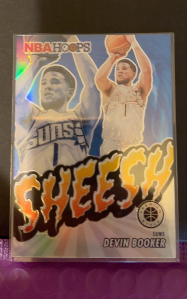 2023-24 Panini NBA Hoops Premium Stock #7 Devin Booker — front