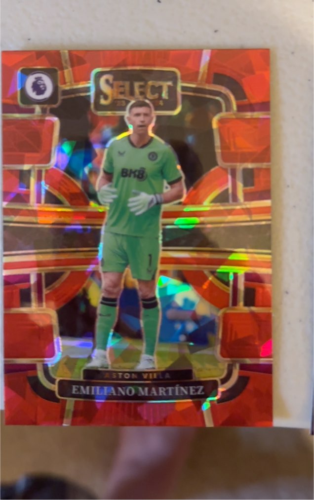 2023-24 Panini Select Premier League #15 Emiliano Martinez — front