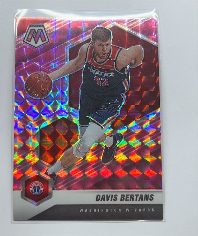2020-21 Panini Mosaic #10 Davis Bertans — front
