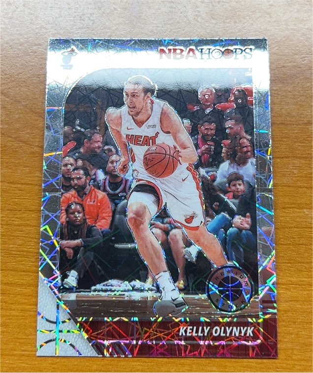 2019-20 Panini NBA Hoops Premium Stock Silver Scope Prizm #97 Kelly Olynyk — front