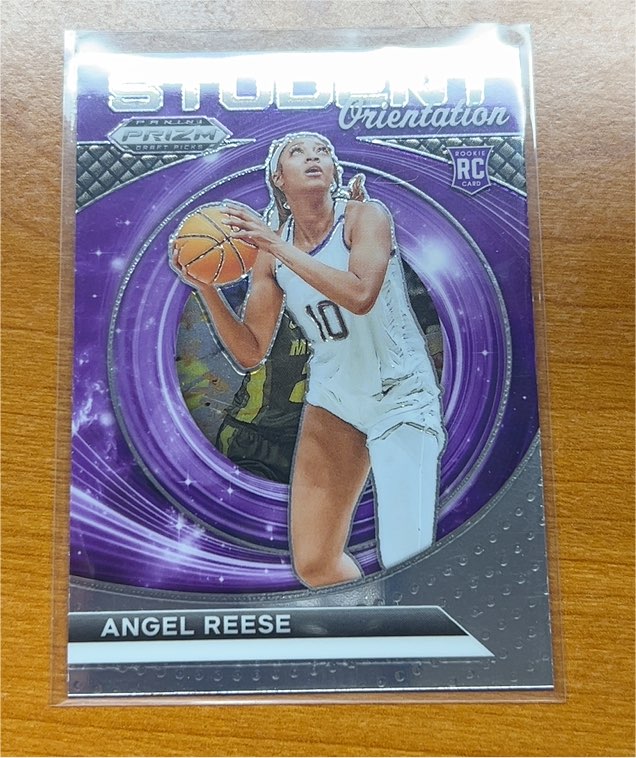 2024 Panini Prizm Draft Picks Student Orientation #18 Angel Reese — front
