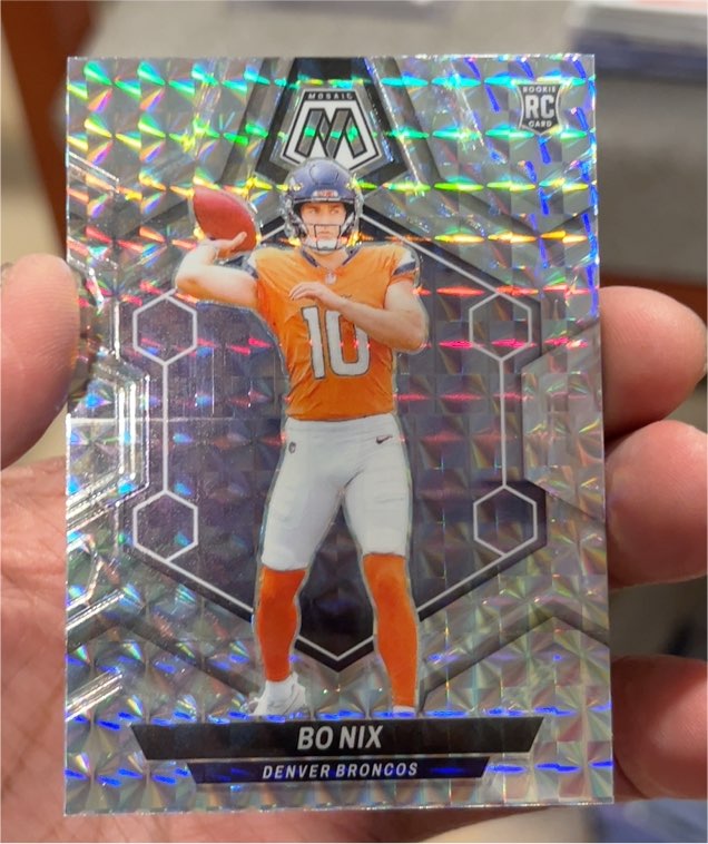 2024 Panini Mosaic #312 Bo Nix — front