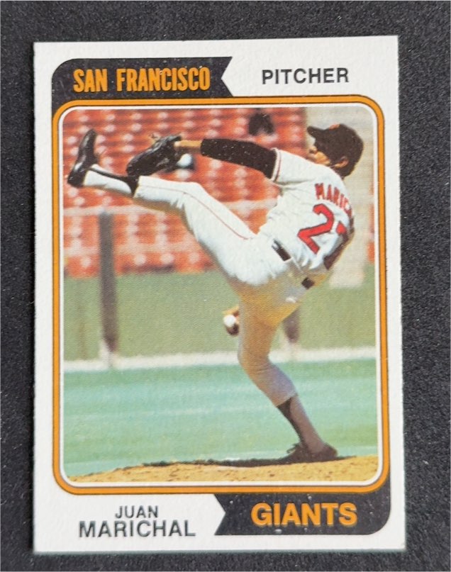 1974 Topps #330 Juan Marichal — front