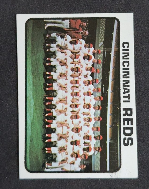 1973 Topps #641 Cincinnati Reds Team — front