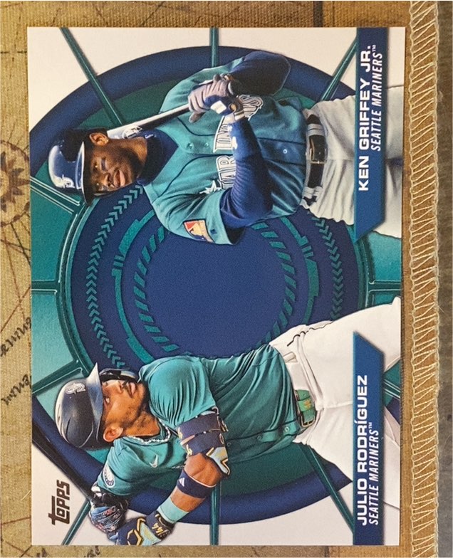 2025 Topps Series 2 #DD-19 Julio Rodriguez & Ken Griffey Jr. — front