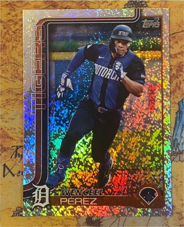 2025 Topps Series 2 #646 Wenceel Perez — front