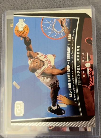1998-99 Upper Deck #23 Michael Jordan — front
