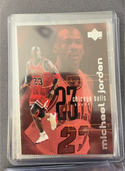 1998-99 Upper Deck #311 Michael Jordan — front