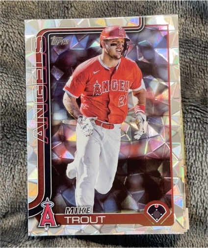 2025 Topps Series 1 #200 Mike Trout — front