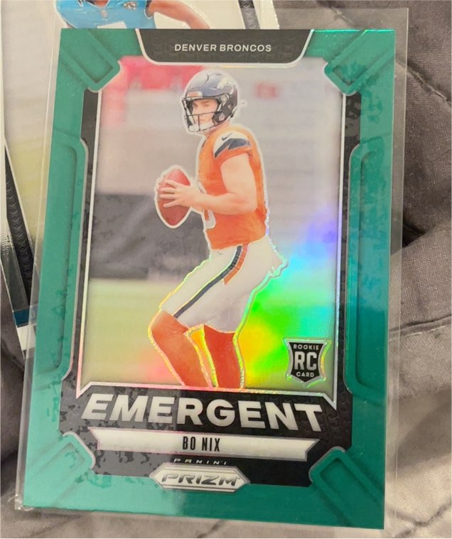 2024 Panini Prizm Emergent #3 Bo Nix — front